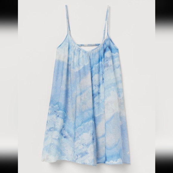 H&M Dresses & Skirts - ☁️H&M Blue Cloud Tie-Dye Dress
